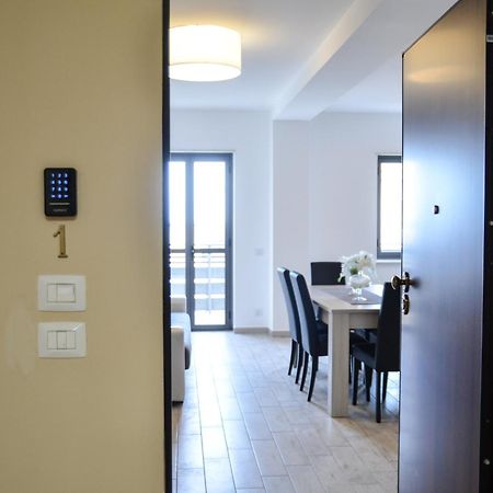 Appartamento Siderno Sul Mare Trilocale ภายนอก รูปภาพ